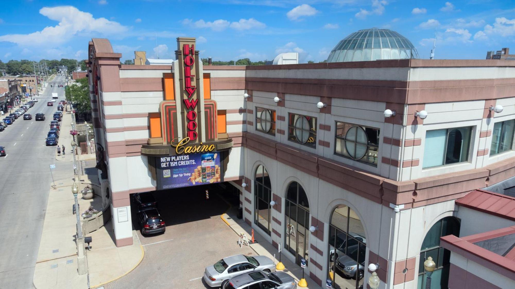 North Aurora Hometowne Studios By Red Roof And Conference Center Chicago - N Aurora Naperville מראה חיצוני תמונה