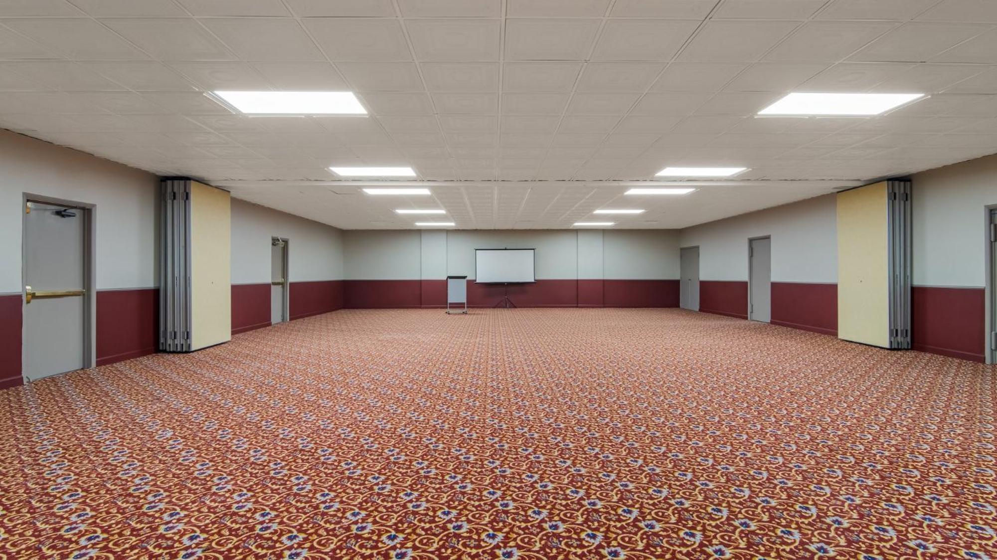 North Aurora Hometowne Studios By Red Roof And Conference Center Chicago - N Aurora Naperville מראה חיצוני תמונה